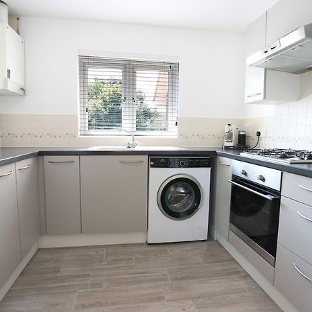 Shorebreak - Bracklesham Bay Apartment Чичестър Екстериор снимка